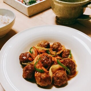 万能肉だんご＆和風あんかけ肉だんご。